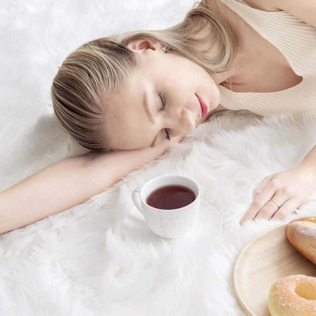 Ashler Faux Fur Fluffy White Rug From Sheepskin 2 x 3 ft